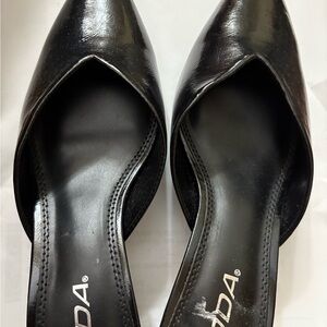 Women's Black Slip On Shoes